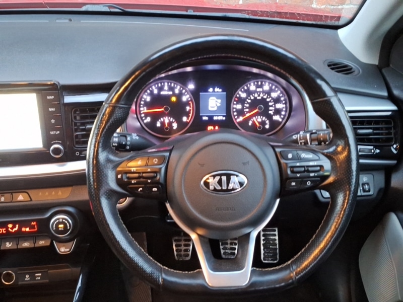 Used Kia Stonic 2018 for sale - 76471460: Photo 7