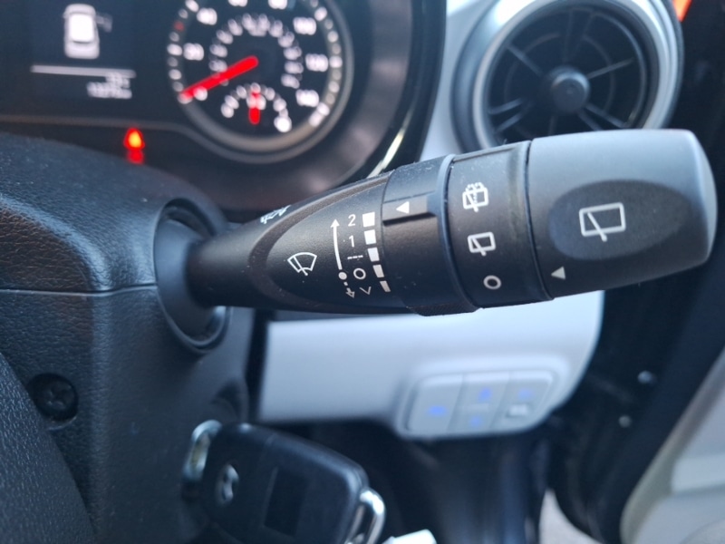 Used Hyundai i10 2022 for sale - 76571666: Photo 15