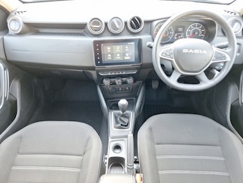 Used Dacia Duster 2023 for sale - 78355686: Photo