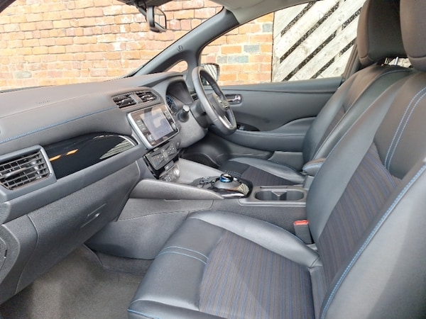 Used Nissan Leaf 2022 for sale - 76301598: Photo 5