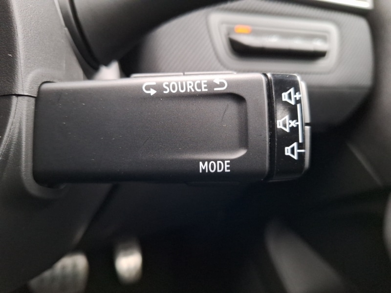 Used Renault Clio 2025 for sale - 77034810: Photo 17