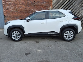 Used Toyota Yaris Cross 2022 for sale - 76408080: Photo