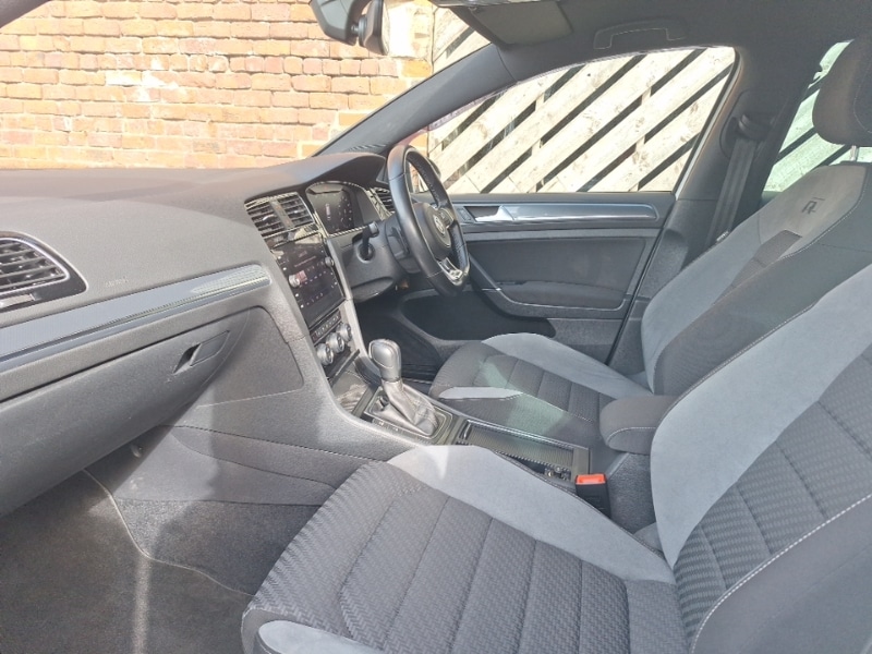 Used Volkswagen Golf 2020 for sale - 76860770: Photo 5