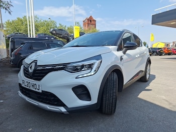 Used Renault Captur 2020 for sale - 79513722: Photo