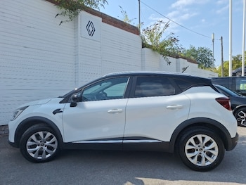 Used Renault Captur 2020 for sale - 79513722: Photo