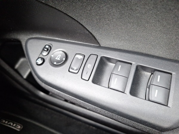 Used Honda Civic 2018 for sale - 76208153: Photo 13