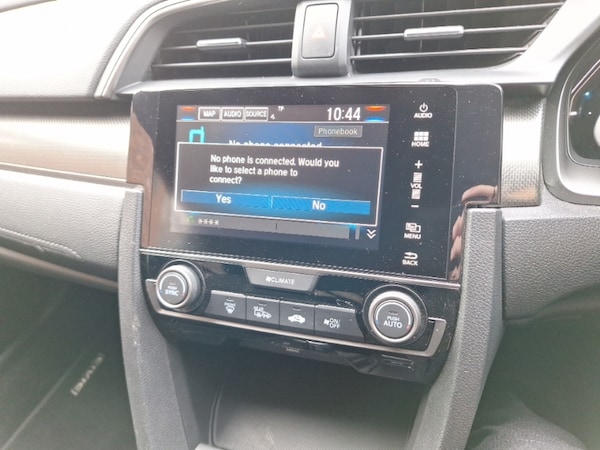 Used Honda Civic 2018 for sale - 76208153: Photo 19