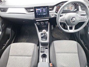 Used Renault Captur 2022 for sale - 77518264: Photo