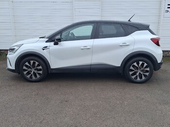 Used Renault Captur 2022 for sale - 77518264: Photo