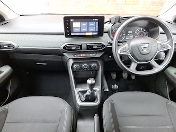 Used Dacia Sandero 2022 for sale - 76289339: Photo