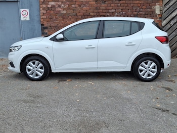 Used Dacia Sandero 2022 for sale - 76289339: Photo