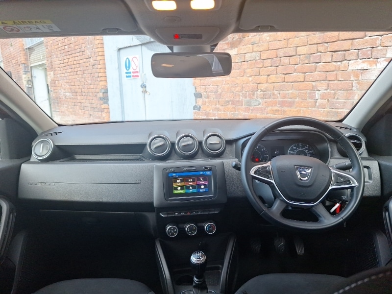 Used Dacia Duster 2018 for sale - 76427235: Photo 2