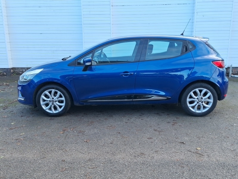 Used Renault Clio 2018 for sale - 76795454: Photo 4