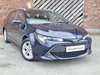 2022 - 1.8 VVT-i Hybrid Icon Tech 5dr CVT