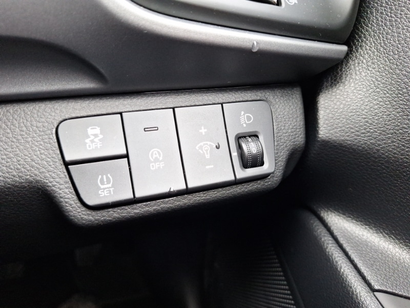 Used Kia Stonic 2023 for sale - 77548932: Photo 14