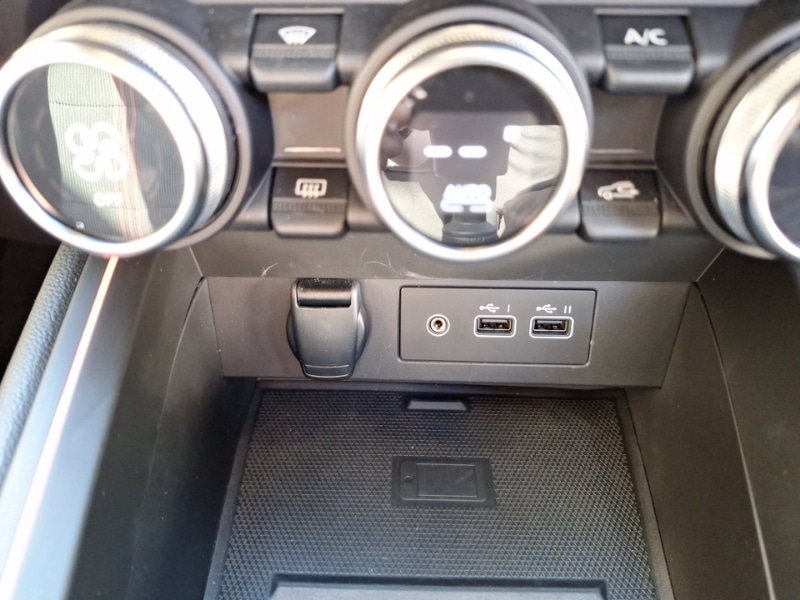 Used Renault Clio 2023 for sale - 76983382: Photo 16