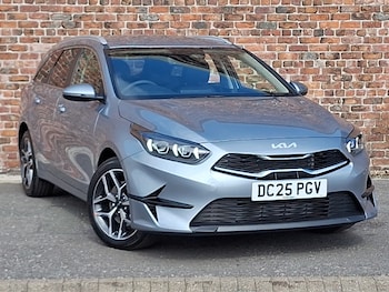 Used Kia Ceed 2025 for sale - 75591923: Photo