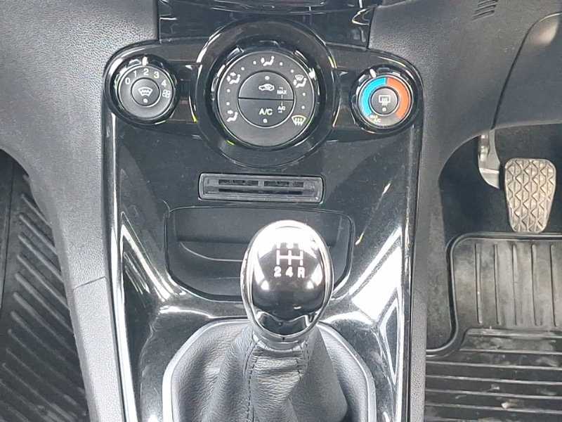 Used Ford Fiesta 2016 for sale - 77939065: Photo 11