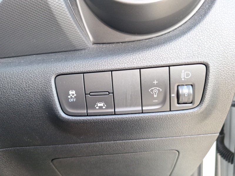 Used Hyundai KONA 2018 for sale - 76431557: Photo 12