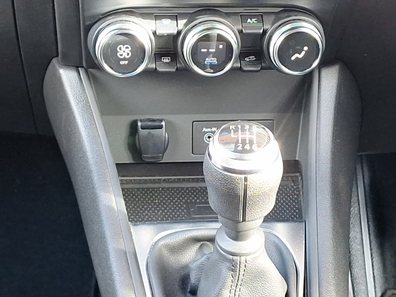 Used Renault Captur 2022 for sale - 76365306: Photo 11