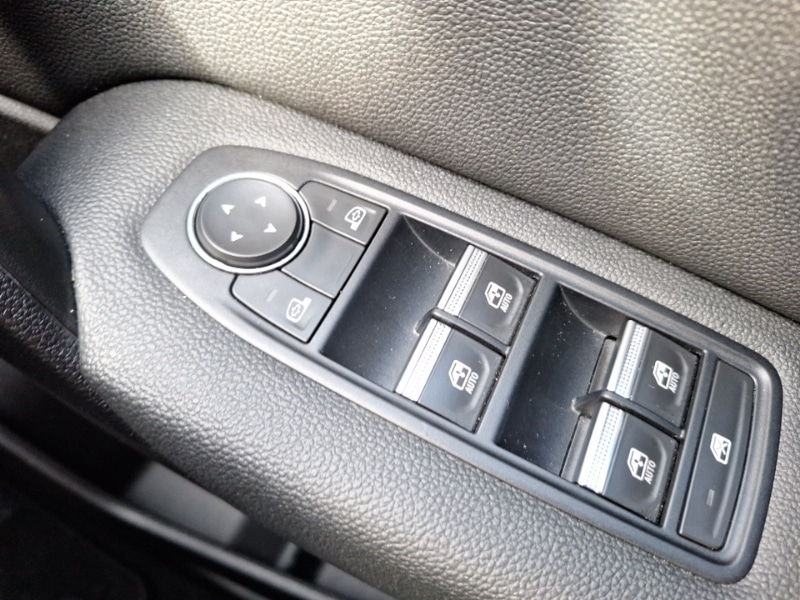 Used Renault Captur 2022 for sale - 76365306: Photo 13