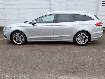 Used Ford Mondeo 2022 for sale - 77495410: Photo