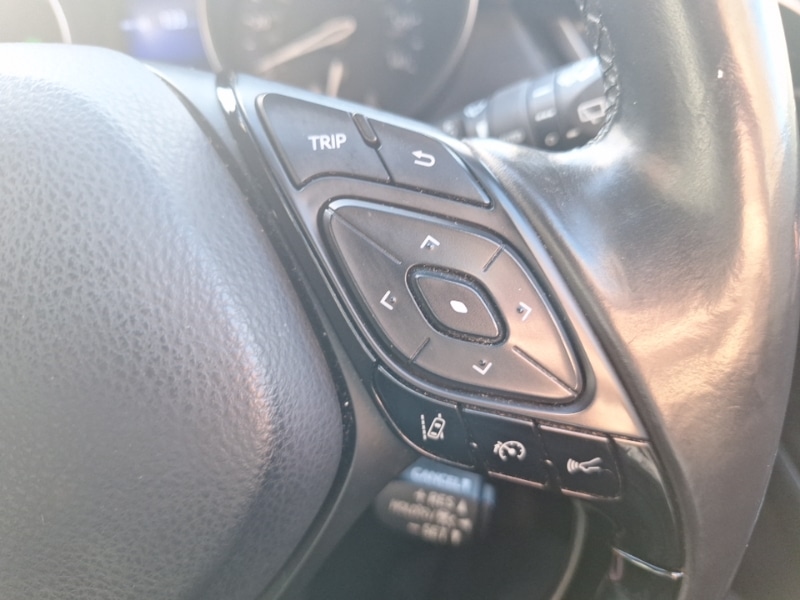 Used Toyota C-HR 2019 for sale - 76696046: Photo 14