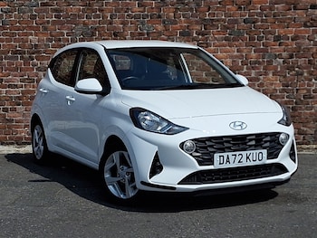 Used Hyundai i10 2023 for sale - 75686969: Photo