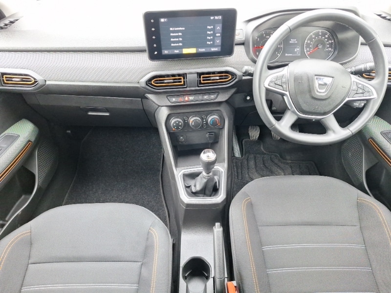 Used Dacia Sandero Stepway 2022 for sale - 77992504: Photo 2