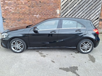 Used Mercedes-Benz A-Class 2015 for sale - 76492910: Photo