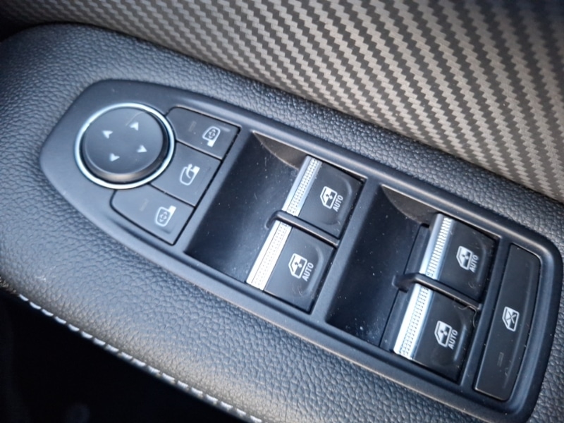 Used Renault Captur 2024 for sale - 76834491: Photo 13