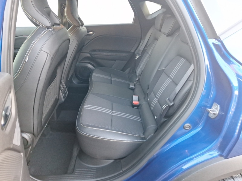 Used Renault Captur 2024 for sale - 76834491: Photo 6