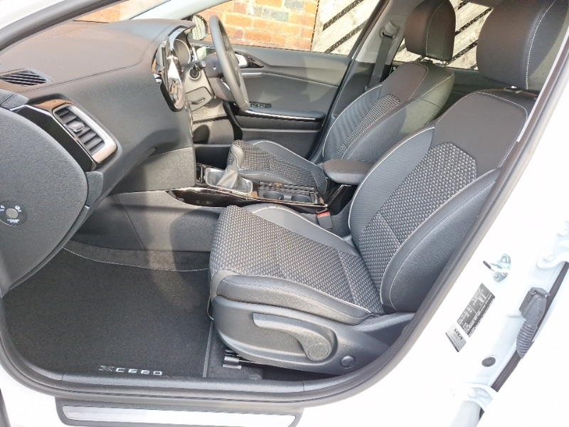 Used Kia XCeed 2025 for sale - 76358842: Photo 5