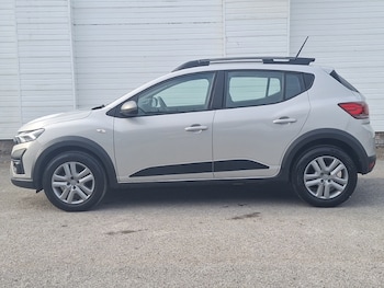 Used Dacia Sandero Stepway 2023 for sale - 78973057: Photo