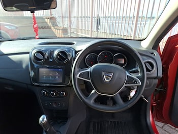 Used Dacia Sandero 2018 for sale - 75934099: Photo