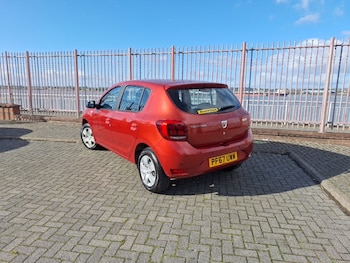 Used Dacia Sandero 2018 for sale - 75934099: Photo