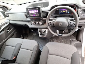 Used Renault Trafic 2025 for sale - 77856179: Photo