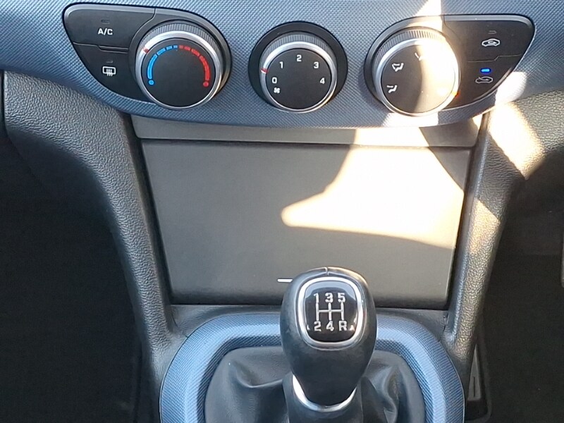 Used Hyundai i10 2016 for sale - 77933112: Photo 11