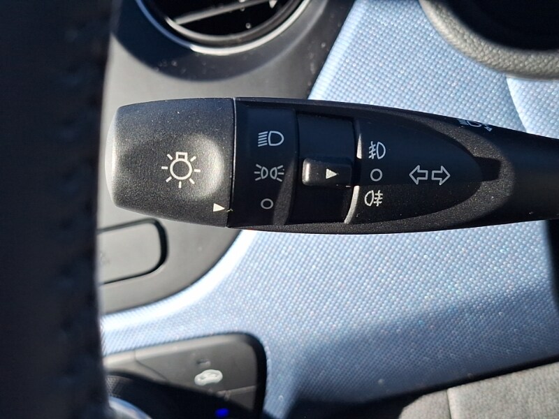 Used Hyundai i10 2016 for sale - 77933112: Photo 17