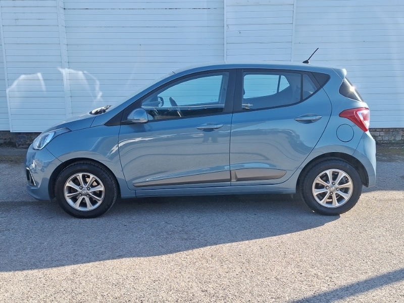 Used Hyundai i10 2016 for sale - 77933112: Photo 4