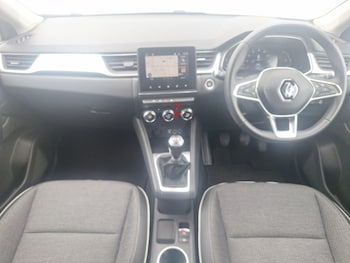 Used Renault Captur 2021 for sale - 79020349: Photo