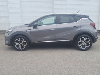 Used Renault Captur 2021 for sale - 79020349: Photo