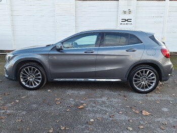 Used Mercedes-Benz GLA 2019 for sale - 77977503: Photo