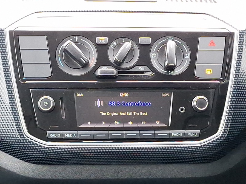 Used Volkswagen up! 2018 for sale - 77610806: Photo 10