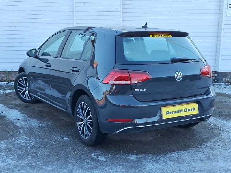 Used Volkswagen Golf 2018 for sale - 77118907: Photo 3