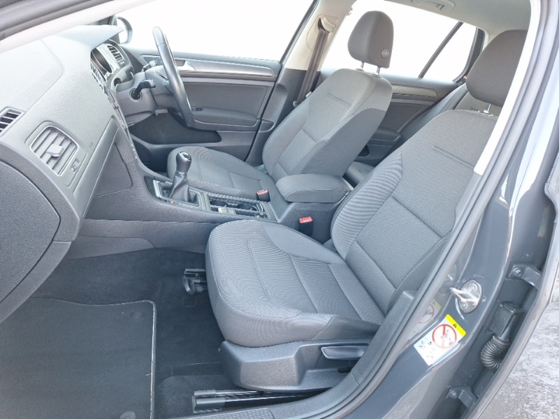 Used Volkswagen Golf 2018 for sale - 77118907: Photo 5