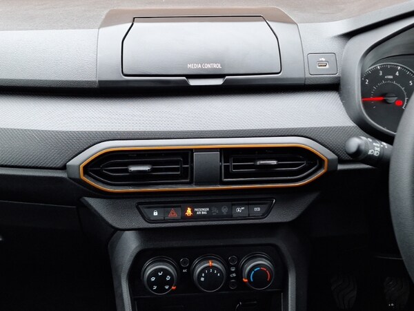 Used Dacia Sandero Stepway 2021 for sale - 76108191: Photo 10