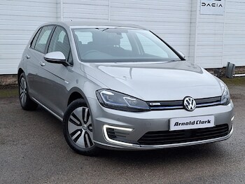 Used Volkswagen Golf 2019 for sale - 77509033: Photo