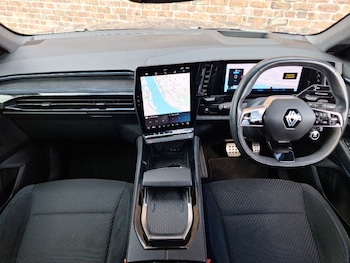 Used Renault Austral 2023 for sale - 75882731: Photo