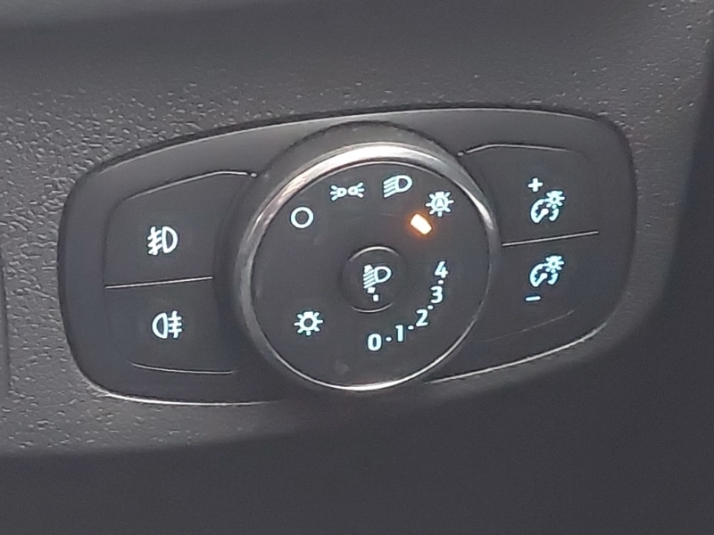 Used Ford Focus 2021 for sale - 76523936: Photo 19